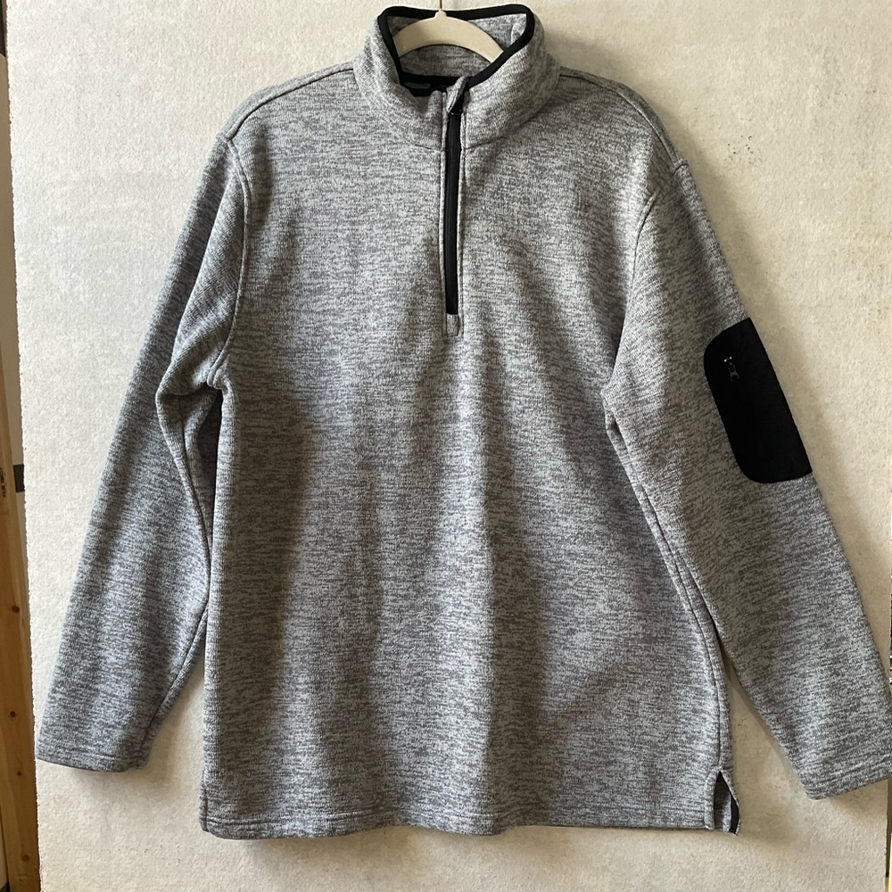 Canyon Creek sweatshirt. 3/4 zip. Gray. size XL